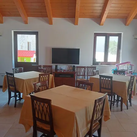 Masseria Montelli Bed & Breakfast